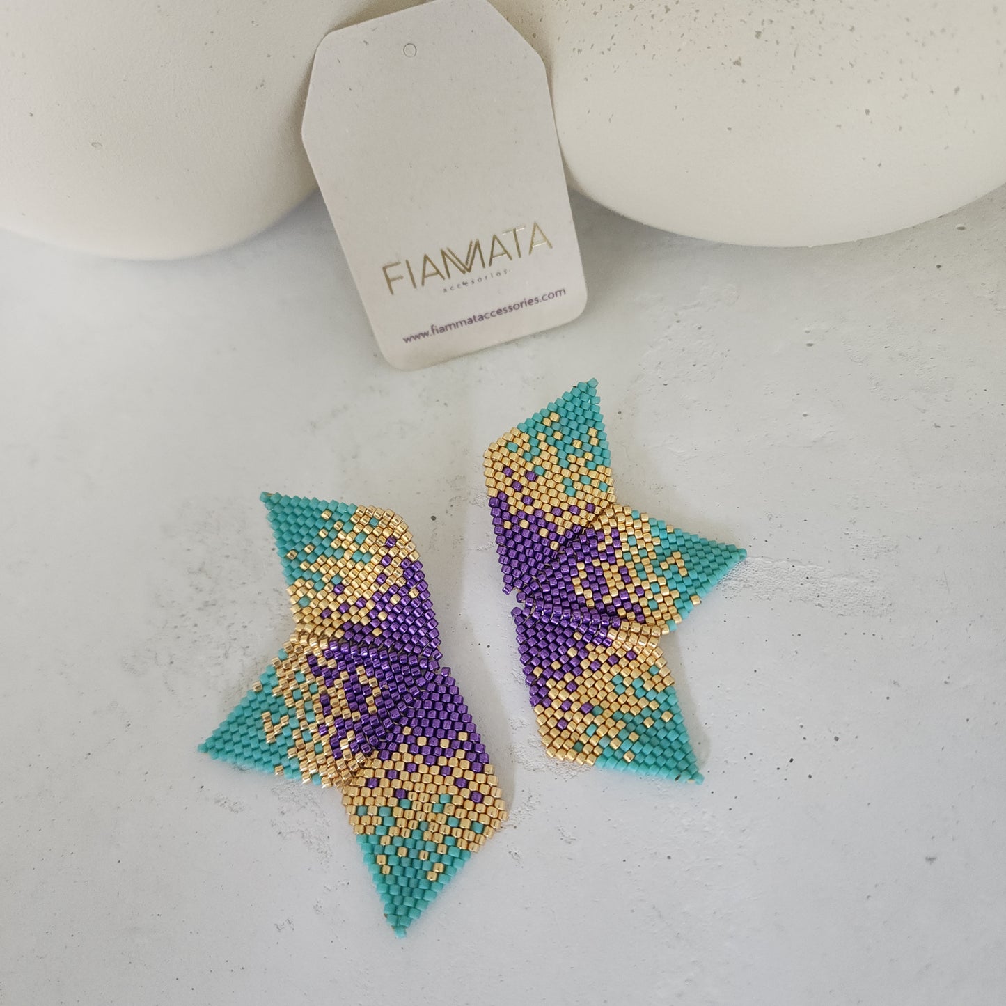 Aretes Media Estrella