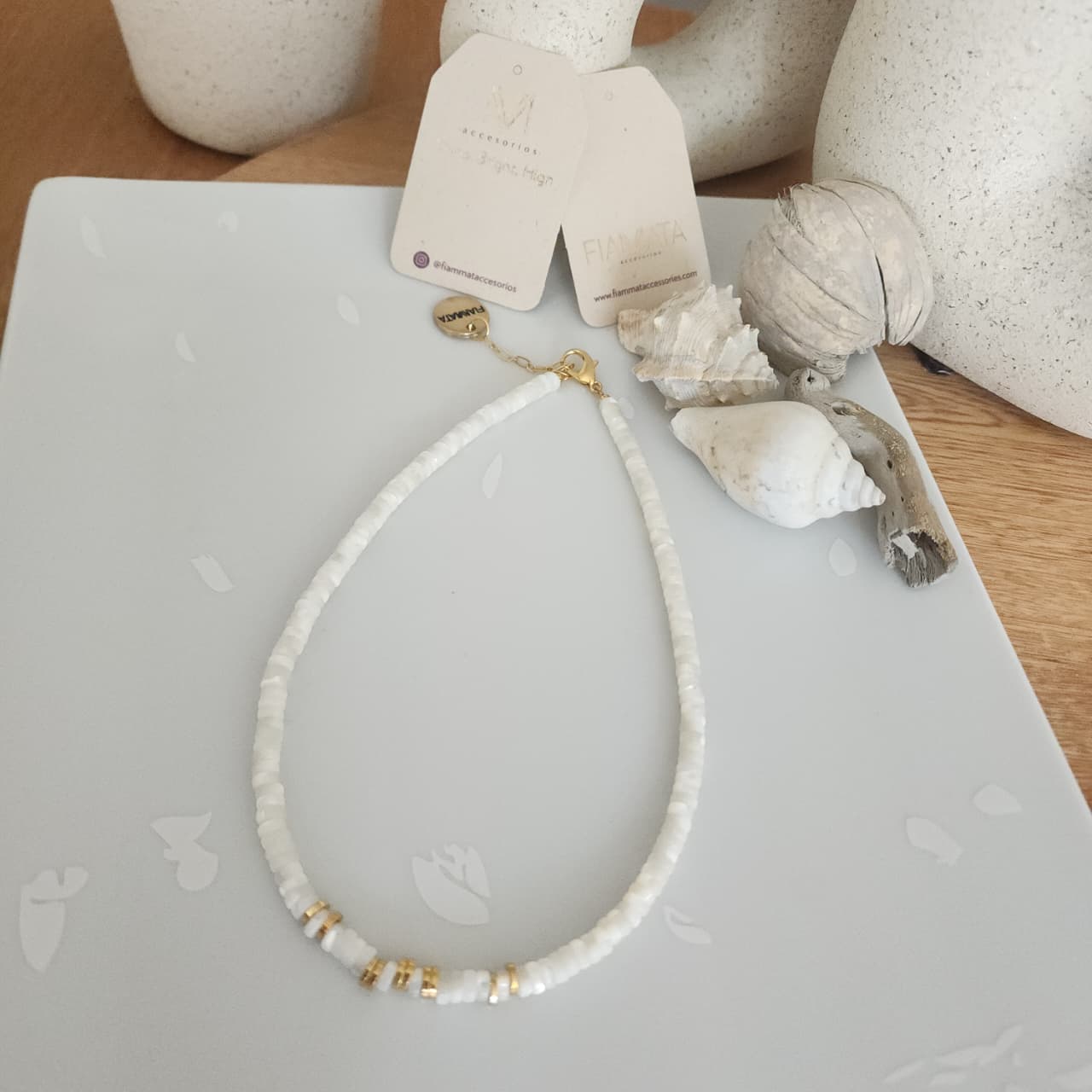 COLLAR - NAKAR PUKAS