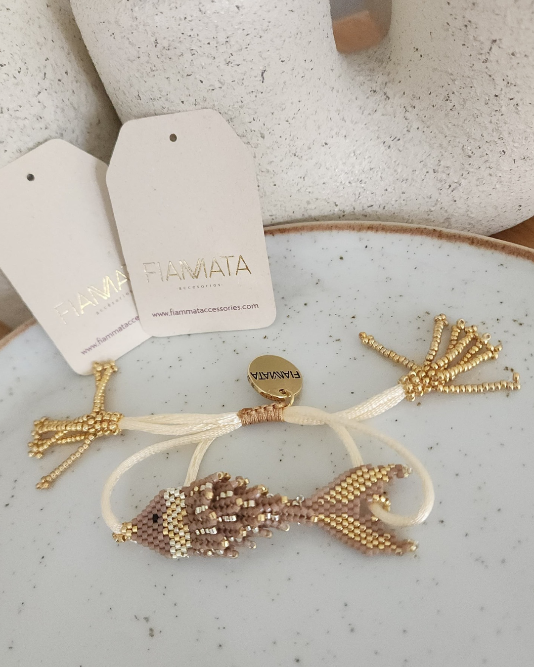 PULSERA MIYUKI PEZ EN 3D