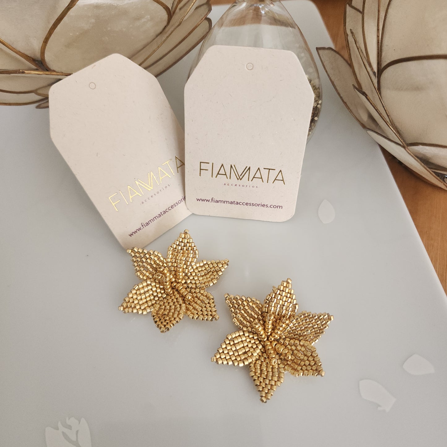 ARETES FLOR PISTILOS
