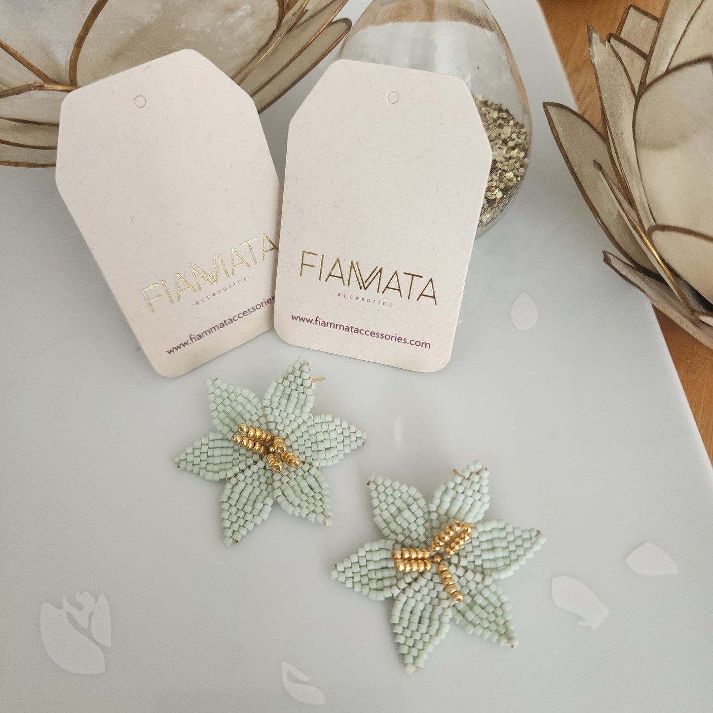 ARETES FLOR PISTILOS